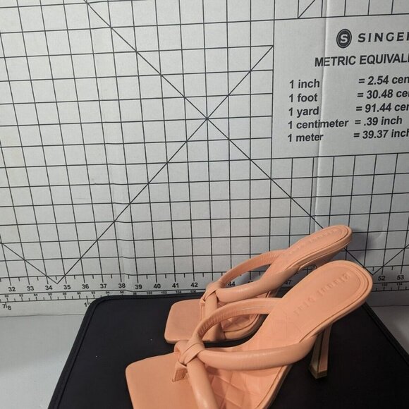 NEW- Size 6.5 Women's Gianni Bini Stiletto Heeled Sandal Slip-on Peach Coral - Picture 6 of 6